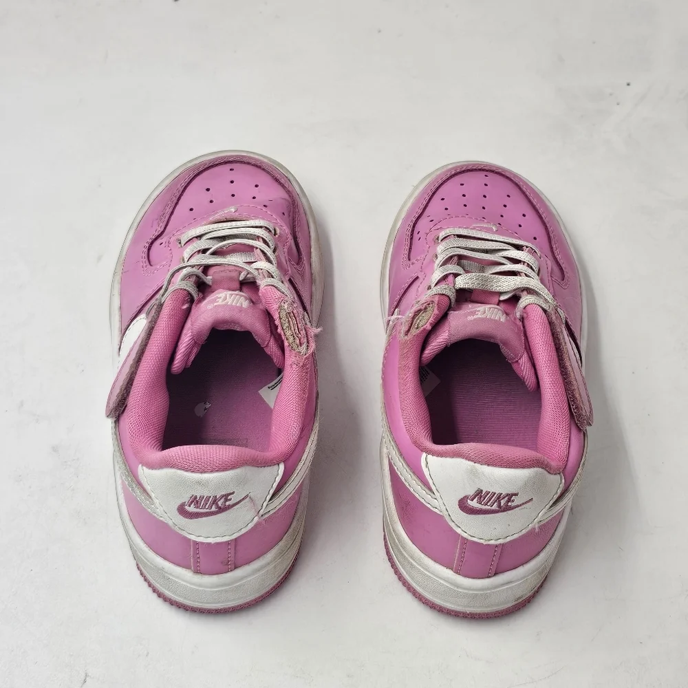 Nike Force 1 Low EasyOn Kids 11.5C Playful Pink White FlyEase Hook Loop Strap
